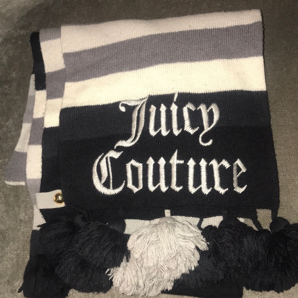Juicy Couture Scarf